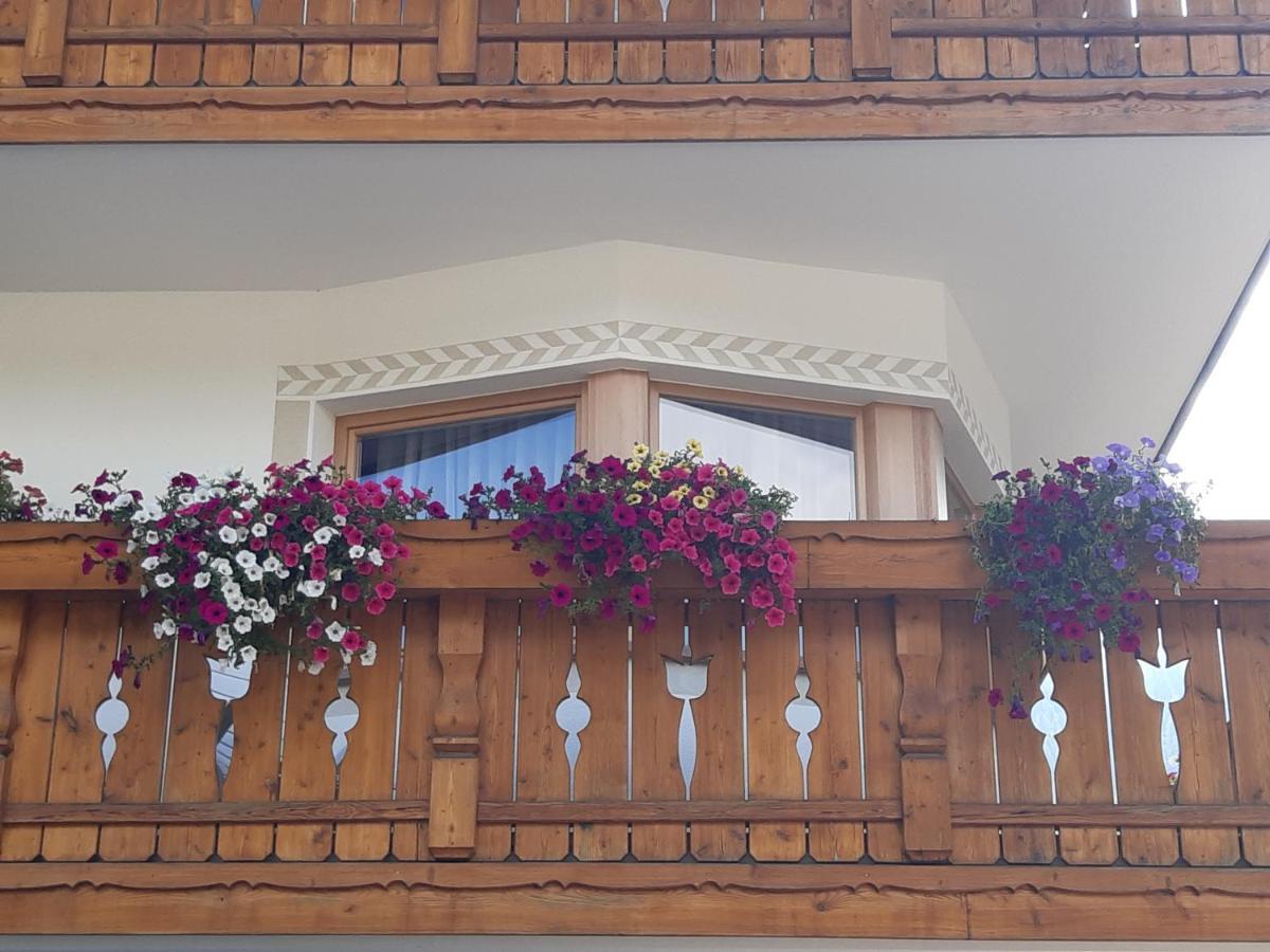 Garni Franca B&B Сельва-ді-Валь-Гардена Екстер'єр фото