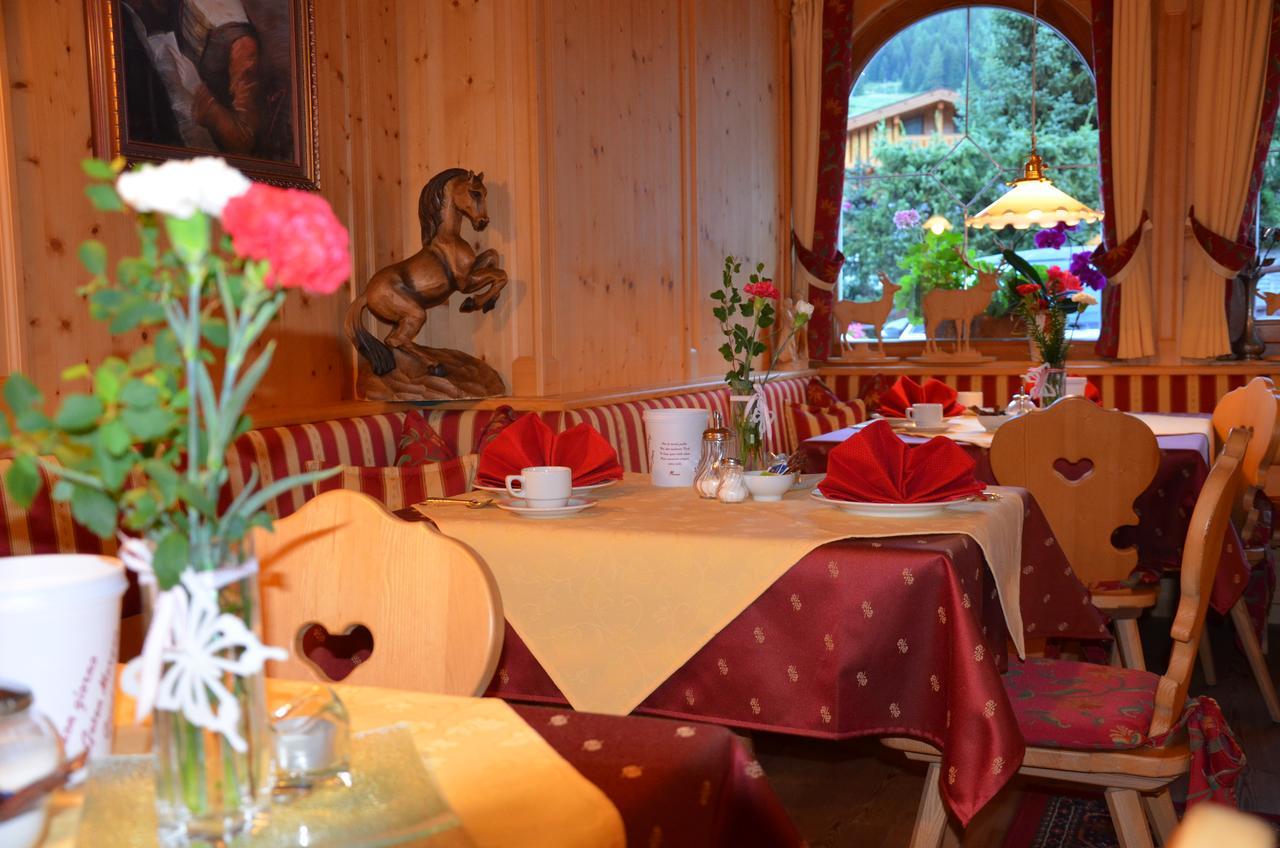Garni Franca B&B Сельва-ді-Валь-Гардена Екстер'єр фото